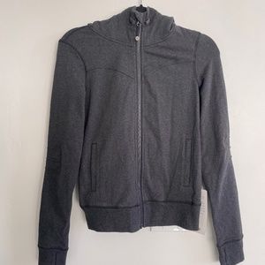 NWT Lululemon Bliss Break Hoodie Gray (Size 6)